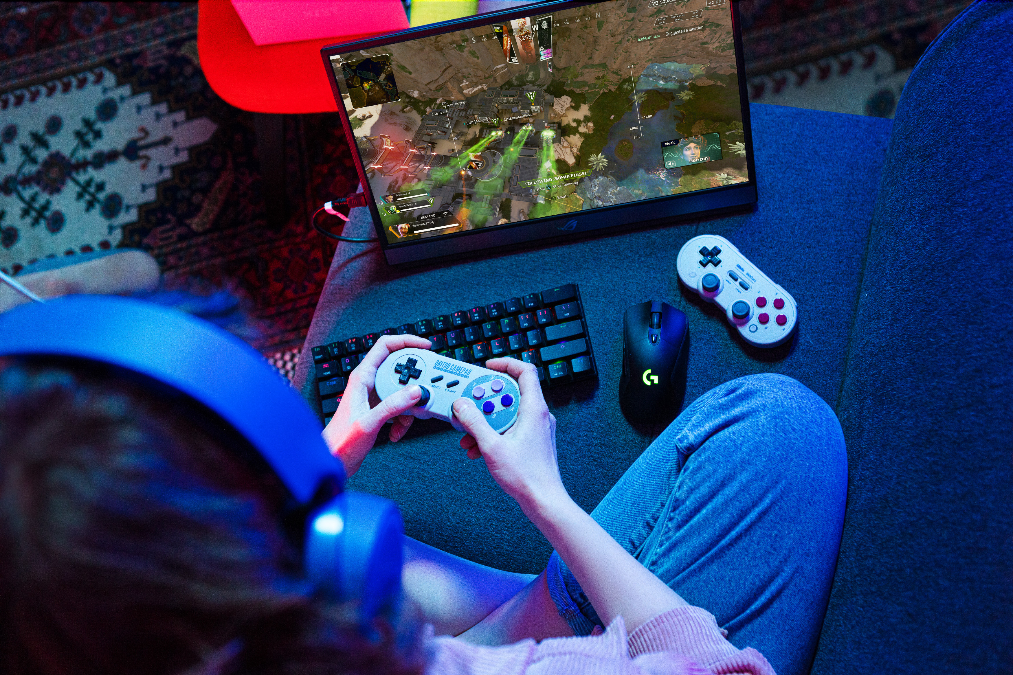 gaming-above-lr.jpg